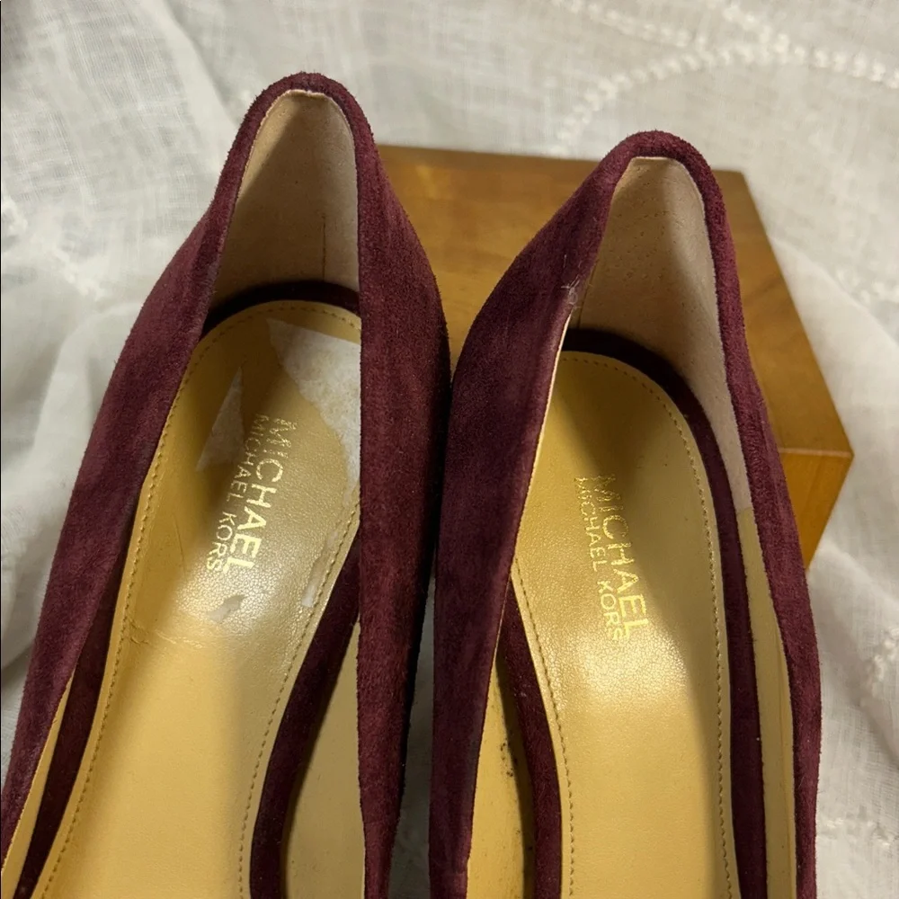 Michael Michael Kors elegant classic pump heels